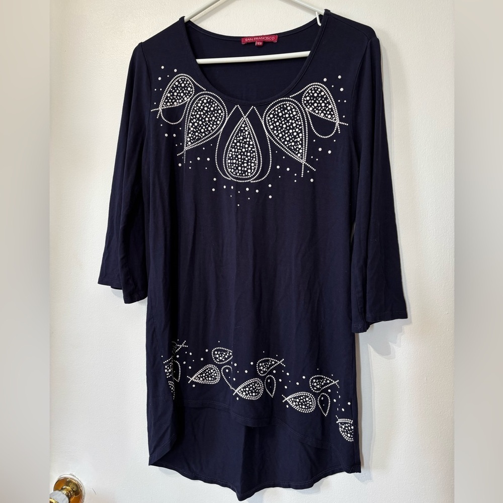 🎉4/30$🎉 San Francisco Navy Embellished Tunic Top – Medium 🌌